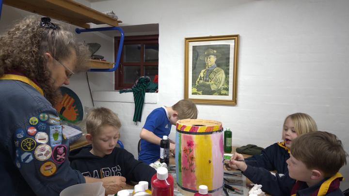 Mikro gør klar til fastelavn